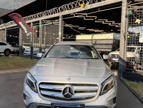Mercedes GLA 200 Advance 1.6/1.6 TB 16V Flex Aut.