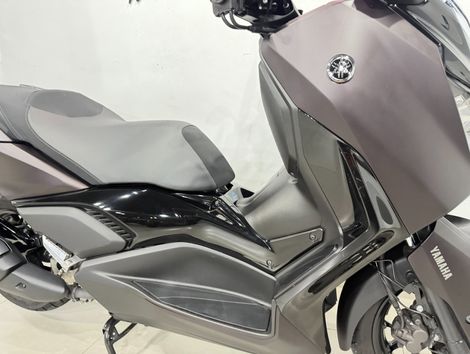 YAMAHA XMAX 300 CONNECTED 