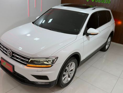 VolksWagen TIGUAN Allspac Comf 250 TSI 1.4 Flex