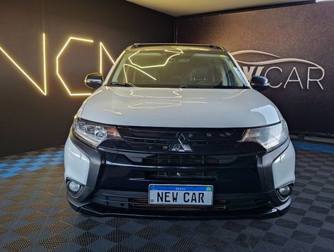 Mitsubishi OUTLANDER 2.2 165cv Diesel Aut.