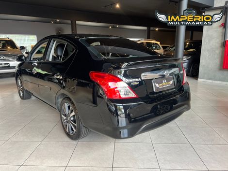 Nissan VERSA SL 1.6 16V FlexStart 4p Aut.