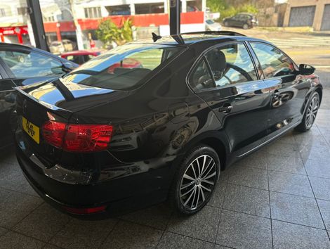 VolksWagen JETTA Highline 2.0 TSI 16V 4p Tiptronic