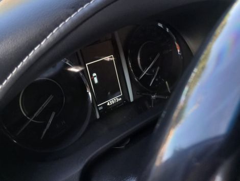 Toyota Hilux SW4 Diamond 2.8 TB 4x4 Die. Aut.