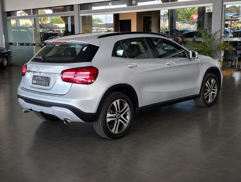 Mercedes GLA 200 Style 1.6 TB 16V/Flex Aut.