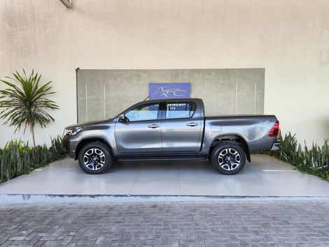 Toyota Hilux CD SRX 4x4 2.8 TDI 16V Diesel Aut.