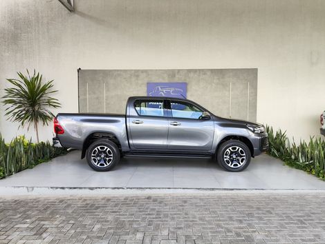 Toyota Hilux CD SRX 4x4 2.8 TDI 16V Diesel Aut.
