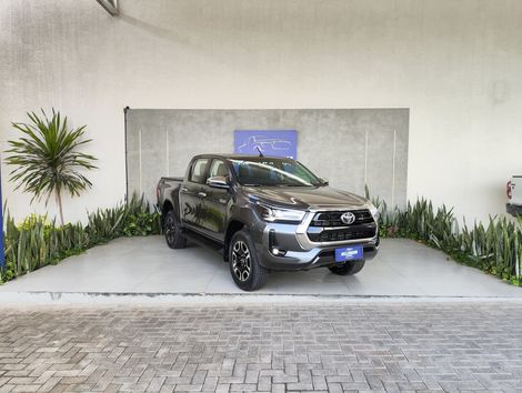 Toyota Hilux CD SRX 4x4 2.8 TDI 16V Diesel Aut.