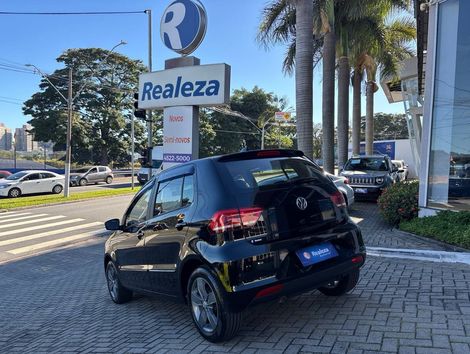 VolksWagen Fox Connect 1.6 Flex 8V 5p