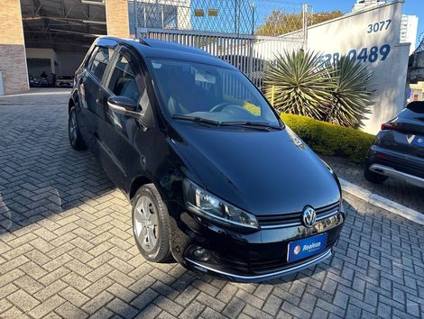 VolksWagen Fox Connect 1.6 Flex 8V 5p