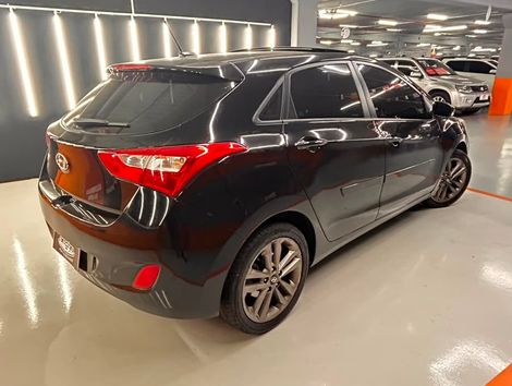 Hyundai i30 1.8 16V Aut. 5p
