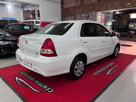 Toyota ETIOS XS 1.5 Flex 16V 5p Aut.