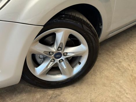 Ford Focus 1.6 S/SE/SE Plus Flex 8V/16V  5p