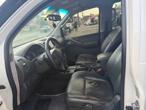 Nissan Frontier SL CD 4x4 2.5TB Diesel Aut