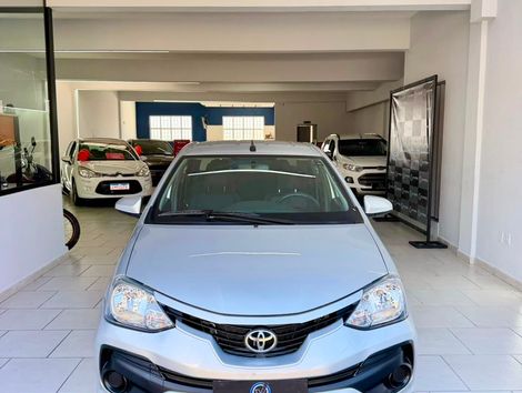 Toyota ETIOS X Sedan 1.5 Flex 16V 4p Mec.