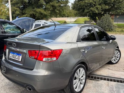 Kia Motors Cerato 1.6 16V Mec.