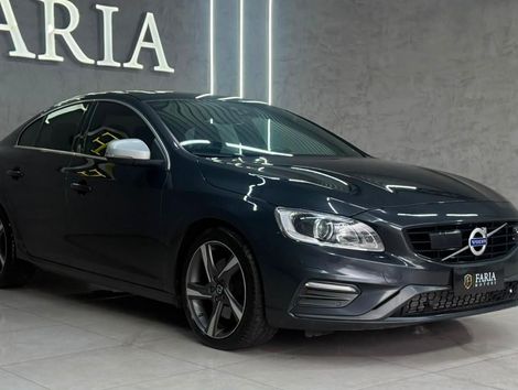 Volvo S60 T-6 R-DESIGN 2.0 306cv FWD 4p