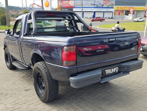 Ford Ranger 2.5i CS