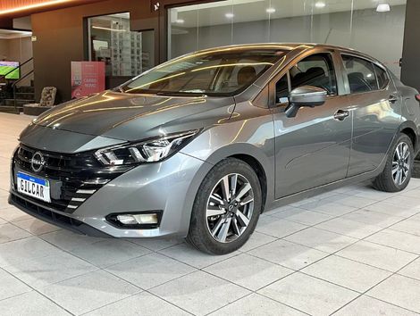 Nissan VERSA Advance 1.6 16V Flex Aut.