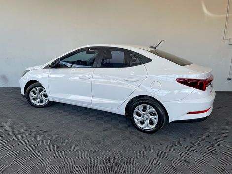 Hyundai HB20S Comfort Plus 1.0 Flex 12V Mec.