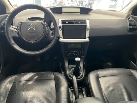 Citroën C4 GLX 1.6 Flex 16V 5p Mec.