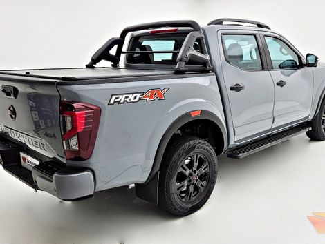 Nissan Frontier PRO4X CD 4x4 2.3 Bi-TB Die. Aut