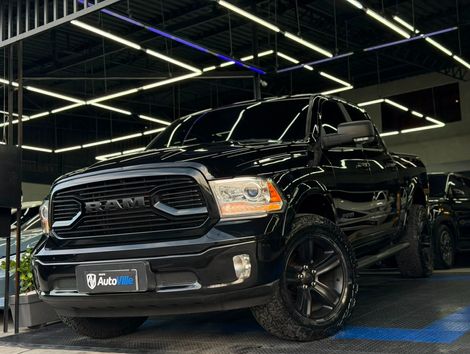 RAM CLASSIC LARAMIE 5.7 CD V8 4X4 Aut.