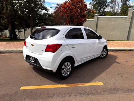 Chevrolet ONIX HATCH LT 1.0 8V FlexPower 5p Mec.
