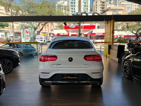 Mercedes GLC 250 Coupe 4MATIC 2.0 TB 16V Aut.