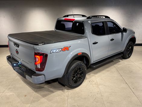 Nissan Frontier PRO4X CD 4x4 2.3 Bi-TB Die. Aut