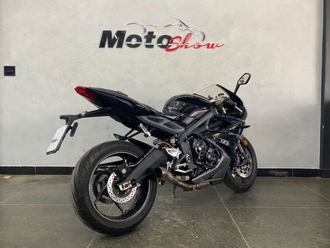 TRIUMPH DAYTONA 675R