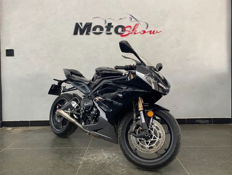 TRIUMPH DAYTONA 675R