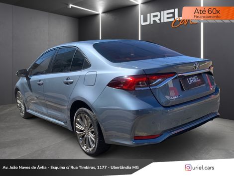 Toyota Corolla XEi 2.0 Flex 16V Aut.