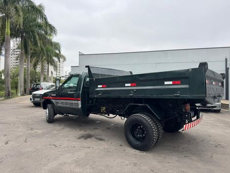 FORD F-4000 TURBO CUMMINS 2p (diesel)