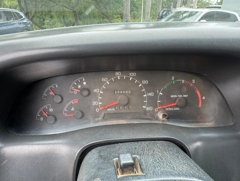 FORD F-4000 TURBO CUMMINS 2p (diesel)