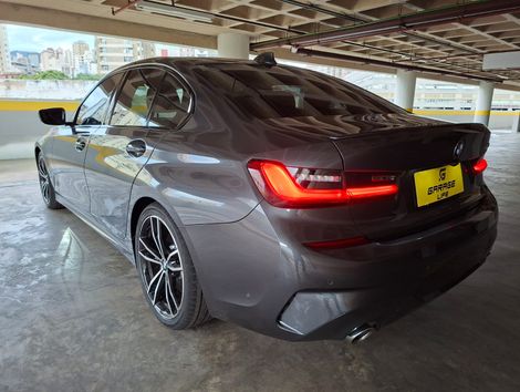BMW 330i M Sport 2.0 TB 16V 4p