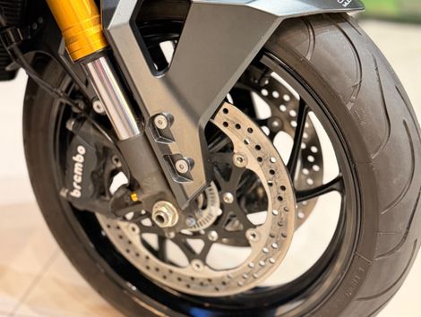 SUZUKI GSX-S 1000