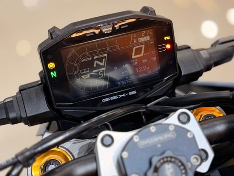 SUZUKI GSX-S 1000