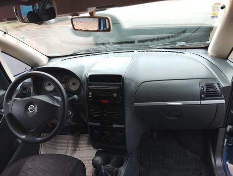 Fiat Idea Elx 1.4 MPI Fire Flex 8V 5P - foto 6