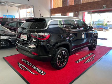 Jeep COMPASS TRAILHAWK 2.0 4x4 Dies. 16V Aut.