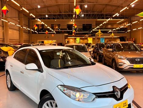 Renault FLUENCE Sed. Dynamique 2.0 16V FLEX Aut.