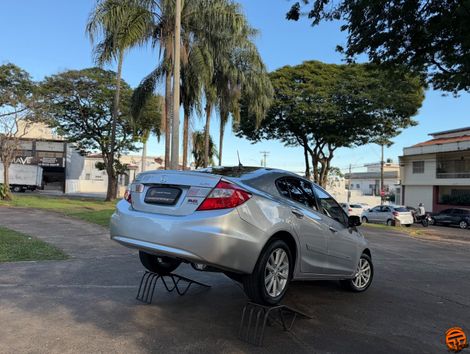 Honda Civic Sedan LXR 2.0 Flexone 16V Aut. 4p