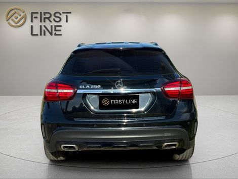 Mercedes GLA 250 Sport 2.0 TB 16V 4x2  211cv Aut.
