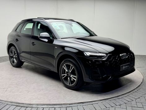 Audi Q5 Perf. Black 2.0 TFSIe S.Tr. Qt (Hib.)