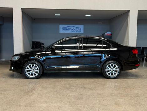 VolksWagen JETTA Comfortline 2.0 T.Flex 8V 4p Tipt.