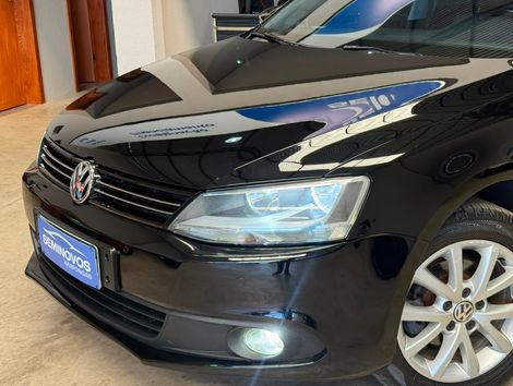 VolksWagen JETTA Comfortline 2.0 T.Flex 8V 4p Tipt.