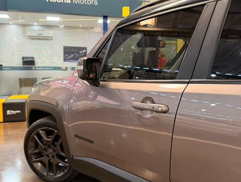 Jeep Renegade Limited 1.8 4x2 Flex 16V Aut.