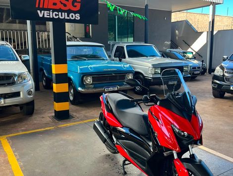 YAMAHA XMAX 250 ABS