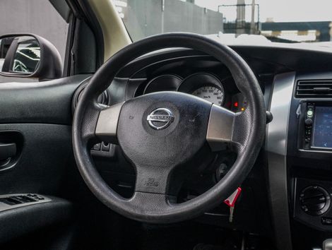 Nissan LIVINA S 1.8 16V Flex Fuel Aut.