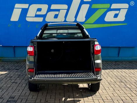 Fiat Strada Adv.1.8 16V Dualogic Flex CE