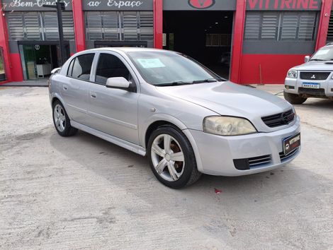 Chevrolet Astra 2.0 8V/ CD 2.0 8V Hatchback 5p Mec